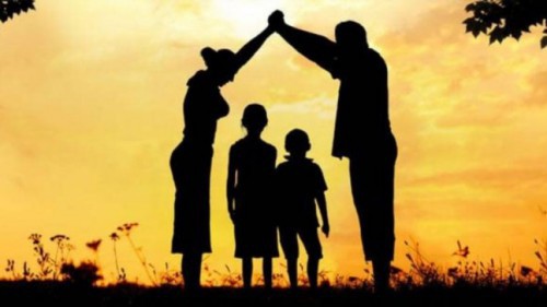 Creating positive relationship between  parents and children